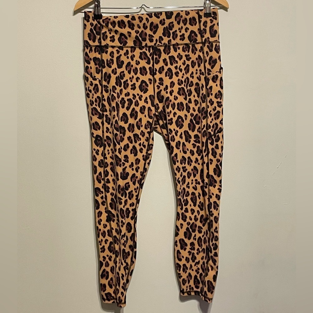 Fabletics Pure Luxe Women’s XL full length leopard print leggings with pockets